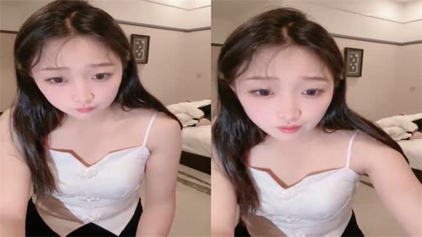 肥臀美乳骚骚玩弄无毛骚逼勾引狼友啪啪..