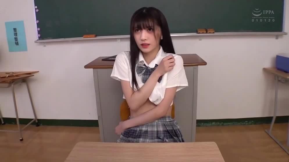 AI-鞠婧祎-JK萝莉被同学欺负