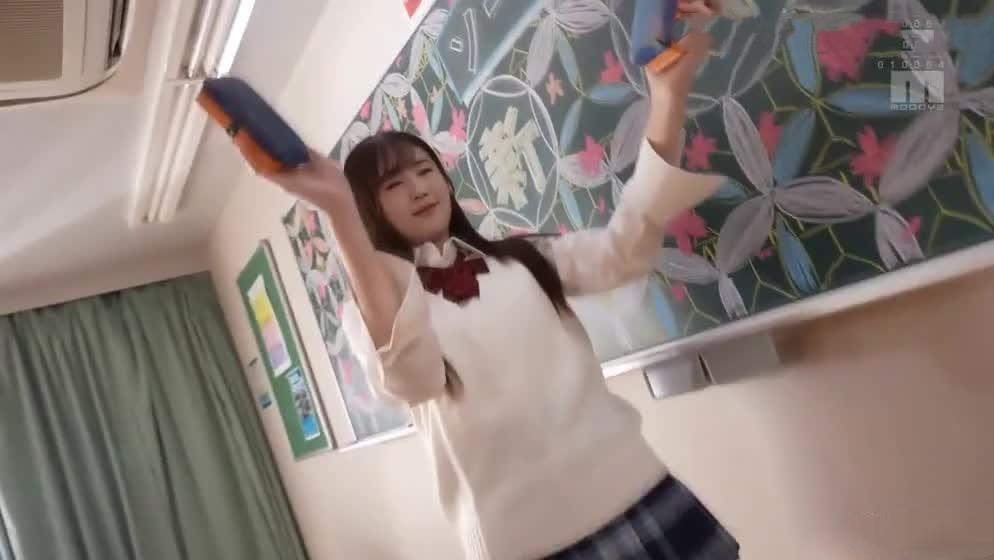 AI-刘亦菲-蓝色透明皮衣性感兔女郎主动诱惑学长